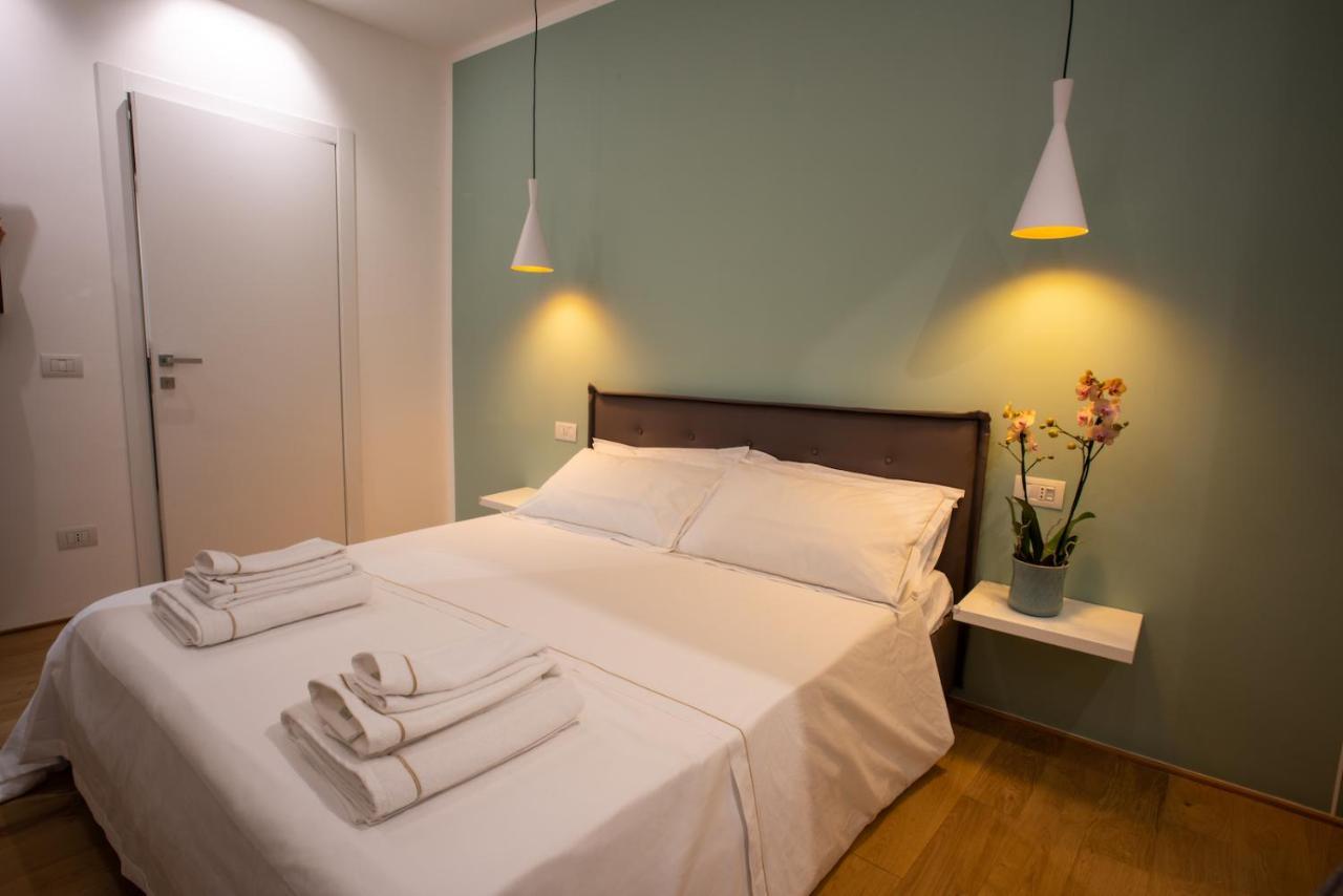 Bamboo Sinatra Guest house Milan